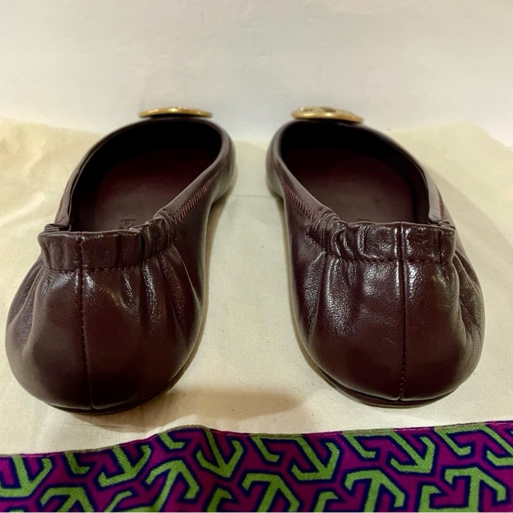 Tory Burch Women's Burgundy  Flats with Gold Emblem. - Picture 5 of 16